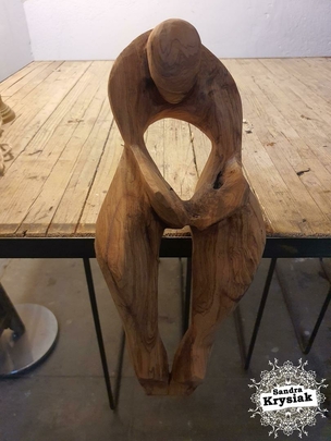 Sergio. Escultura en madera de olivo. 2021
