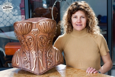 Trabajo de Talla en Madera : Sandra Krysiak