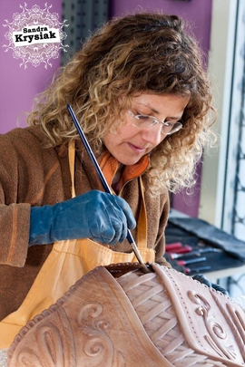 Trabajo de Talla en Madera : Sandra Krysiak